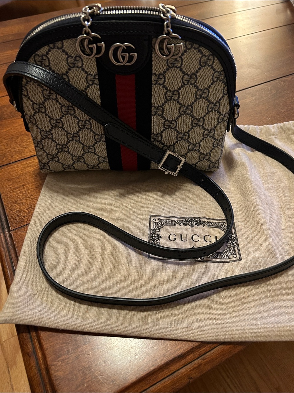 Gucci GG Supreme Dome Crossbody in Navy with silver hardware
